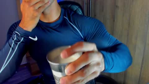 bryan online show from January 24, 2:39 am