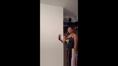bryana_jones online show from May 25, 12:28 am