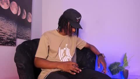 Bryxon  online show from September 28, 5:00 pm