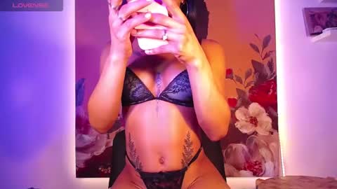 samm online show from December 2, 6:45 am