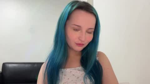 bubble_b00 online show from January 2, 3:51 pm