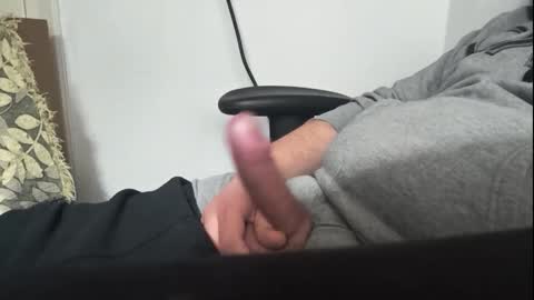 bubbleg13 online show from May 12, 10:30 pm