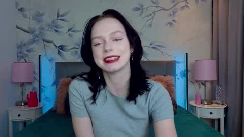 Leona online show from February 16, 10:52 pm