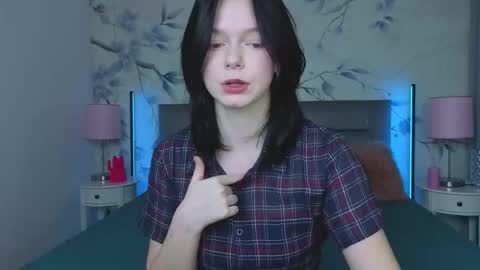 Leona online show from February 9, 10:12 pm