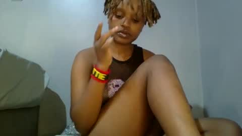 Snapshot of buga_baby chatting on October 26, 2:12 am buga_baby online show from October 26, 2:12 am