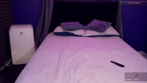 Bunny and The Rock online show from April 23, 11:51 am