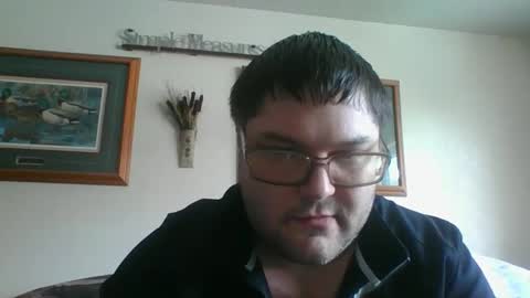 bulldoggie4669 online show from December 15, 5:42 pm