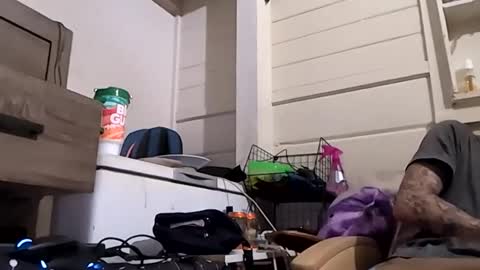 bunniandcryme online show from December 22, 8:59 pm