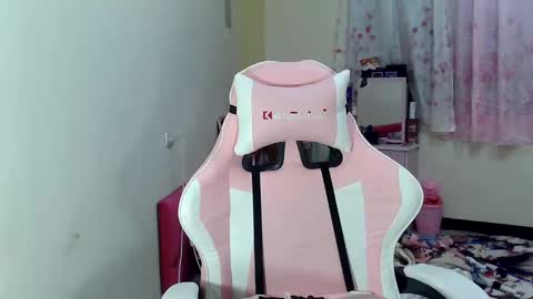 bunny_flower18 online show from February 23, 7:17 pm