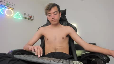 bunny online show from March 9, 3:38 pm