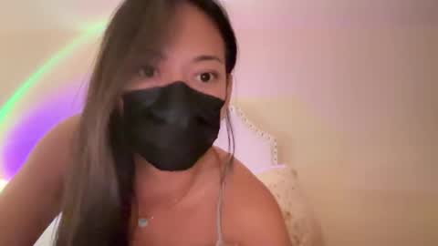 bunnyqt online show from November 5, 6:15 am