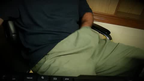 Hairy Arabian online show from October 25, 7:51 am