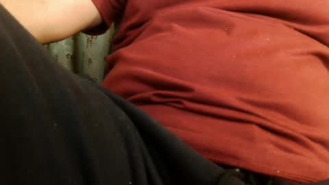 Hairy Arabian online show from April 20, 6:38 am