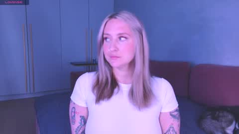 Lissa online show from May 28, 8:40 pm
