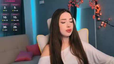 Amelia online show from June 18, 4:40 am