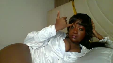 desire online show from January 5, 10:13 pm