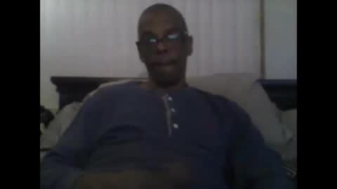 Busturgutzgd1 online show from January 23, 2:55 am