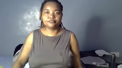busty kenzi online show from May 25, 6:14 pm