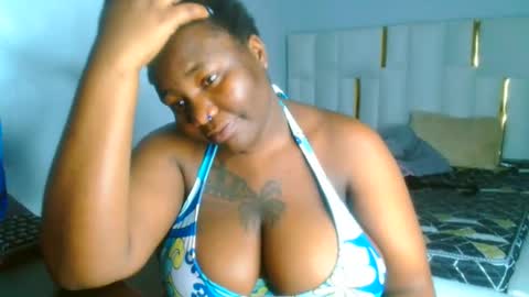 busty_mellons69 online show from November 1, 1:06 am