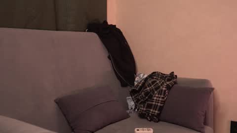 butteflai online show from February 10, 11:24 am