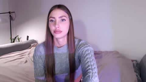 Snapshot of butterflys_ chatting on September 29, 9:36 pm Lauren online show from September 29, 9:36 pm