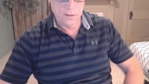 Miles online show from December 31, 12:57 pm