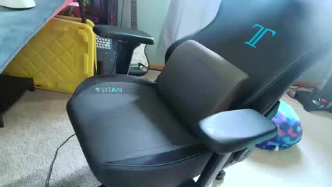 bxdieelatina online show from April 8, 5:38 pm