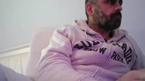 Snapshot of c534963 chatting on December 23, 3:00 pm supersperm online show from December 23, 3:00 pm