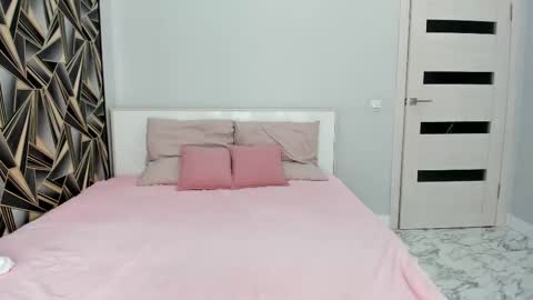 Lita online show from February 27, 5:33 am