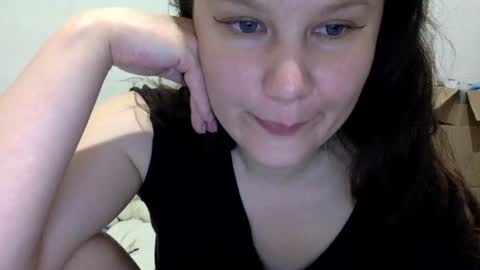 Lamb online show from May 21, 6:14 pm