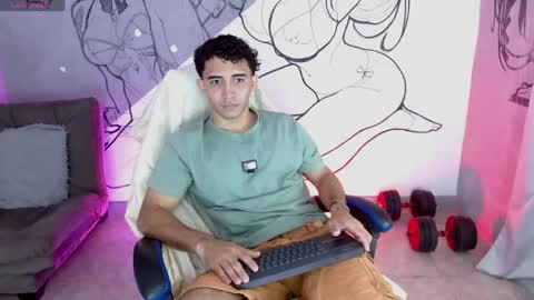 caius online show from May 28, 12:36 pm