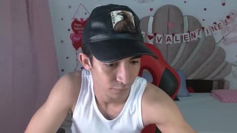 caius online show from February 19, 11:20 am