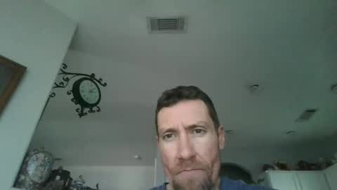 calbry82 online show from May 26, 8:59 pm