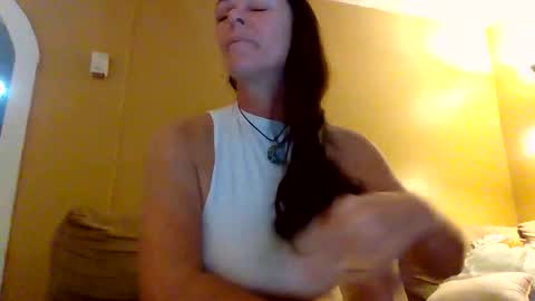 Calli online show from November 14, 10:44 pm