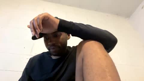 Callontyrone21 online show from September 14, 8:10 pm