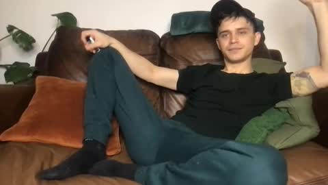 CamDoAttitude online show from February 8, 10:46 pm