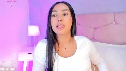 Camelia Smith online show from May 10, 6:31 am