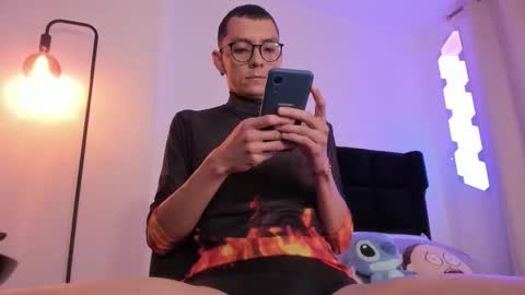 Cameron online show from February 25, 1:09 am