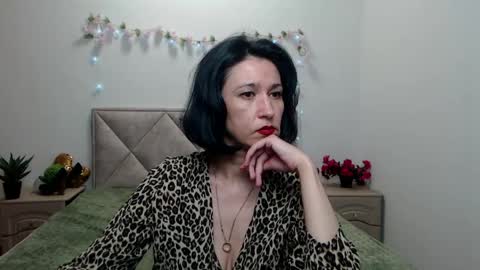 Cameronenns online show from May 18, 1:17 pm