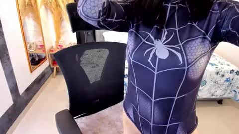   online show from February 10, 11:52 pm