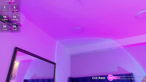 camiestrada online show from October 28, 7:09 am