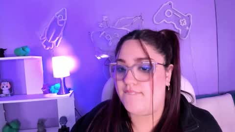 Camila Osorio online show from November 15, 12:01 am