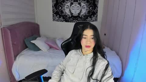 camila online show from September 29, 6:29 pm