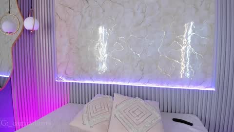 Snapshot of camila_adams chatting on September 22, 11:47 am Cami online show from September 22, 11:47 am