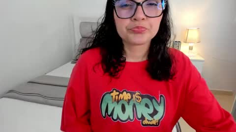 Camila buitrago online show from April 11, 10:47 pm