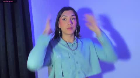  s online show from March 9, 4:49 am