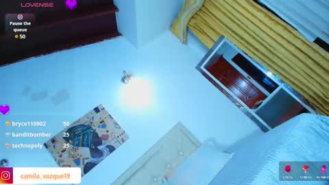 Cami vazques online show from January 25, 6:34 am