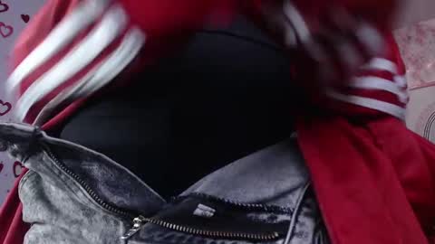 Cami online show from February 9, 11:25 am