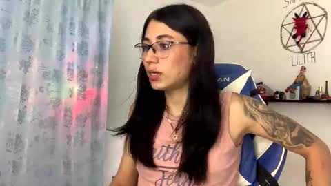 Camila online show from November 4, 7:04 pm