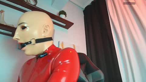    online show from October 8, 9:37 am